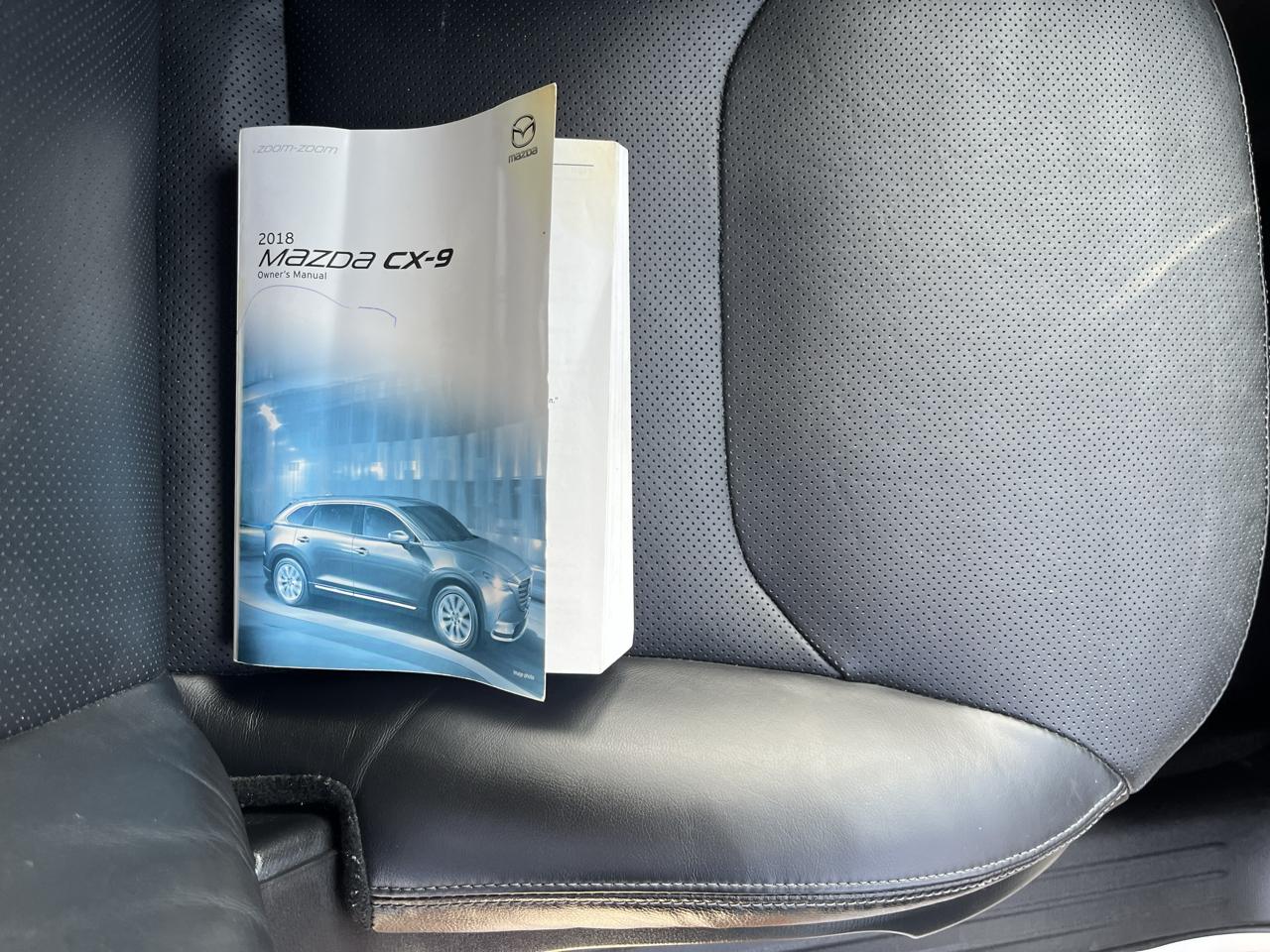 Mazda CX-9 Touring 2018