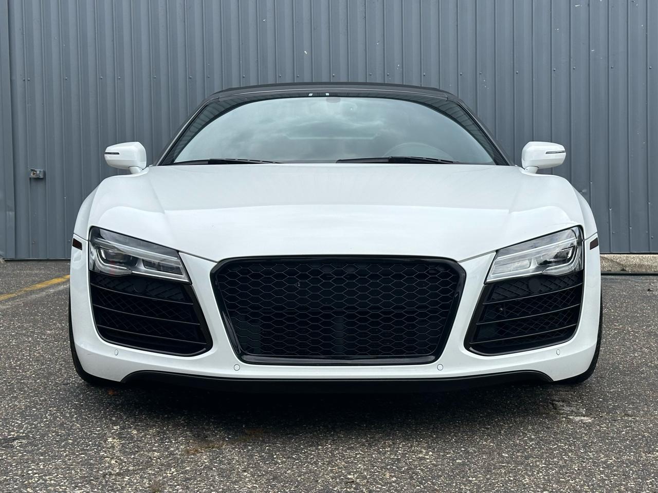 Audi R8 2dr Conv Auto quattro Spyder V10 2014