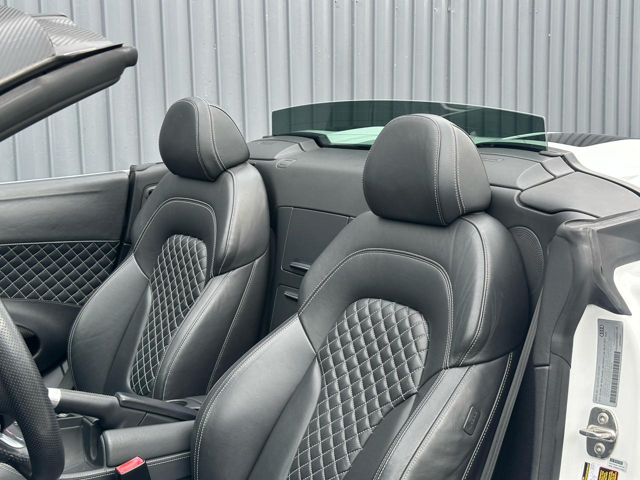 Audi R8 2dr Conv Auto quattro Spyder V10 2014