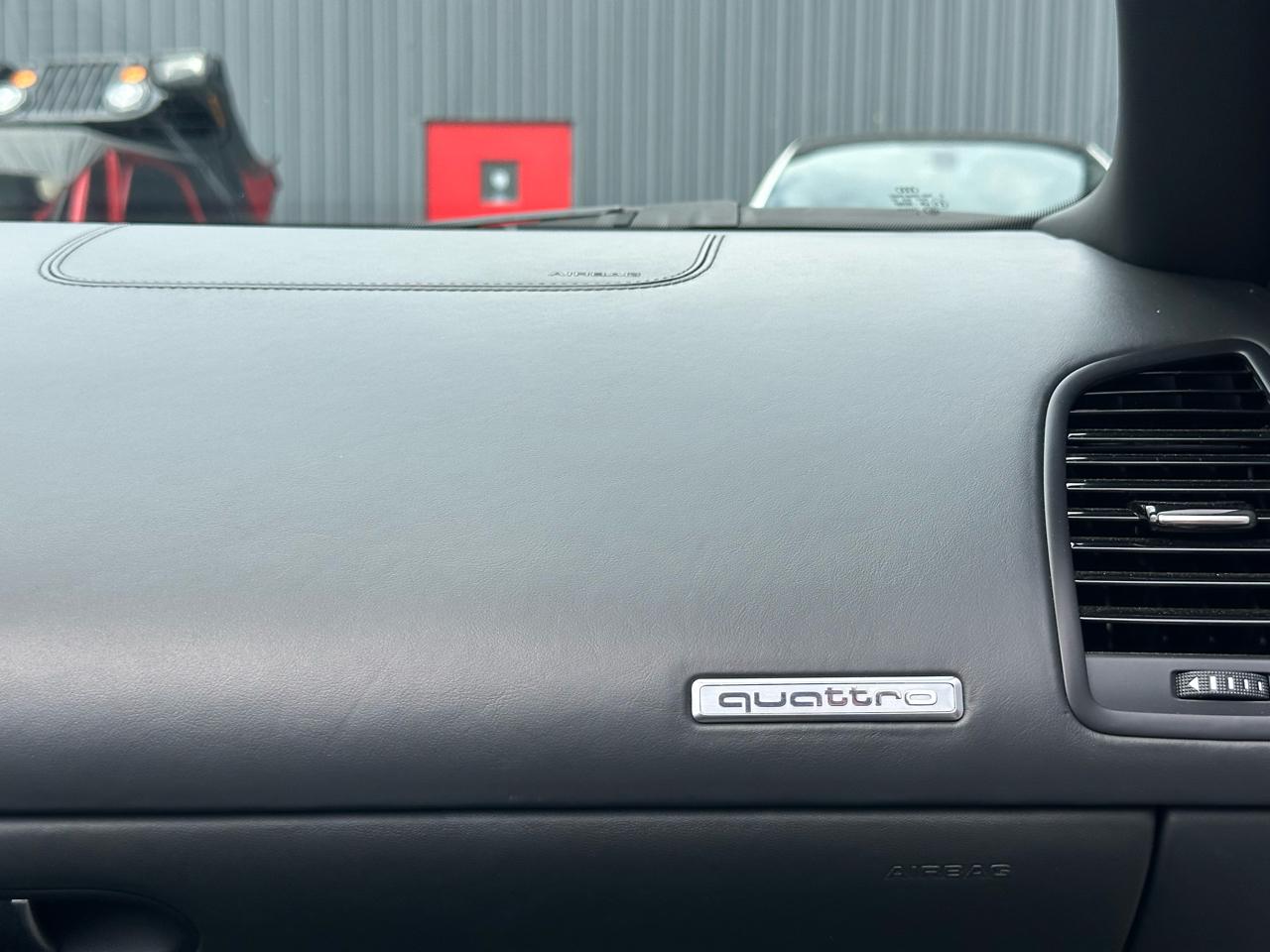 Audi R8 2dr Conv Auto quattro Spyder V10 2014