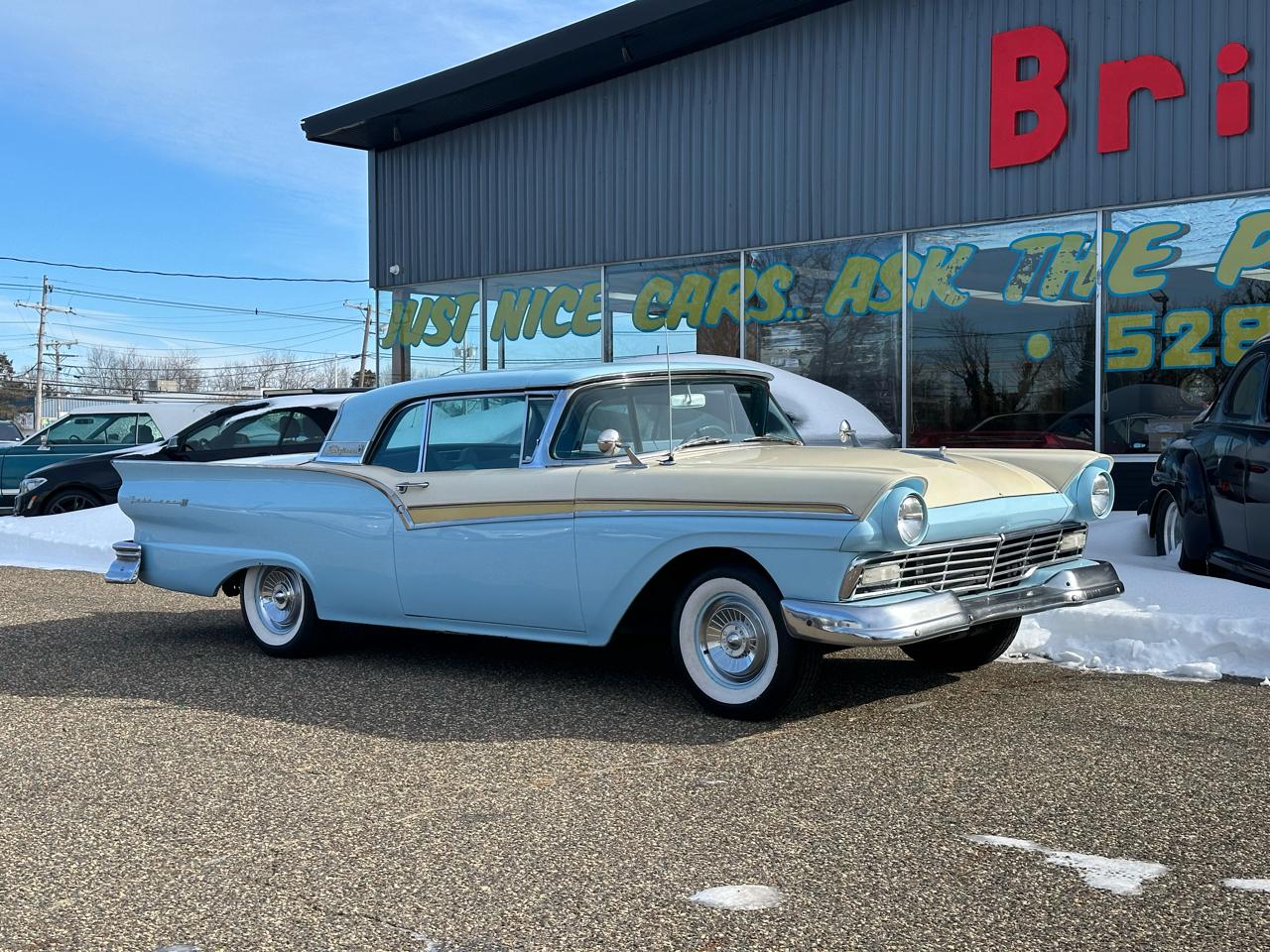 Ford Fairlane 500  1957