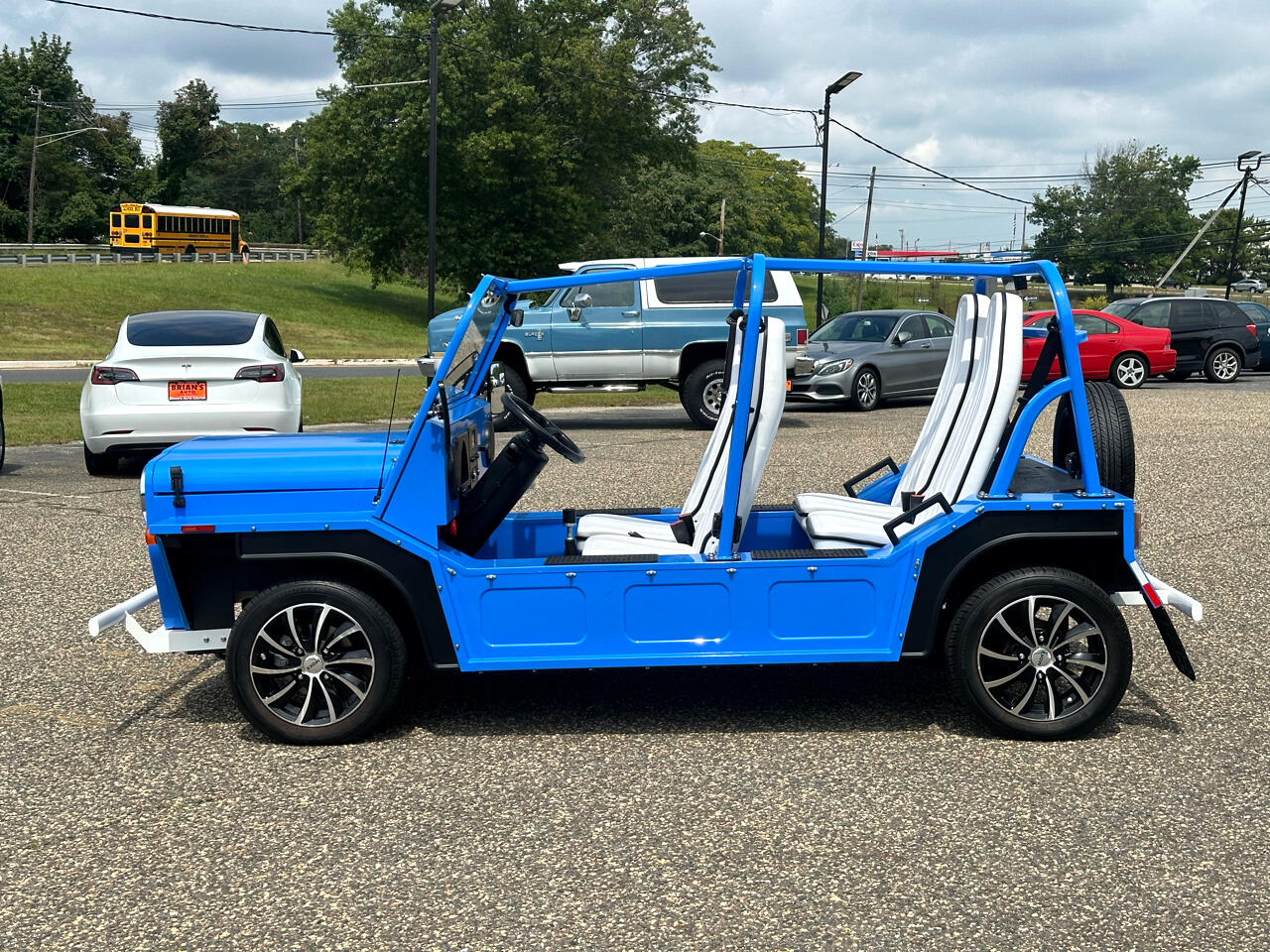 Moke Electric  2020 Moke Electric  2020