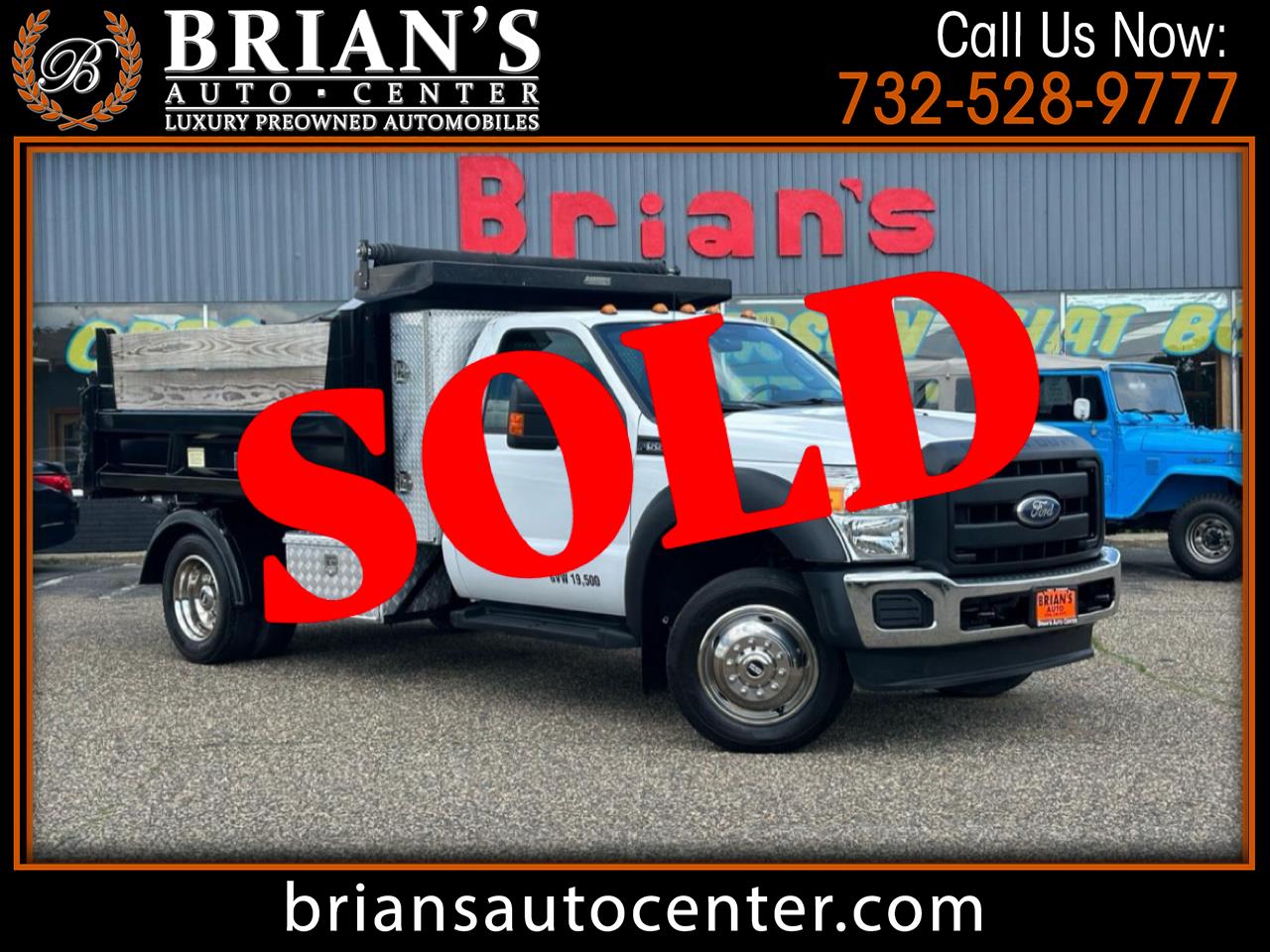 2012 Ford Super Duty F-550 DRW 4WD Reg Cab 141" WB 60" CA XLT