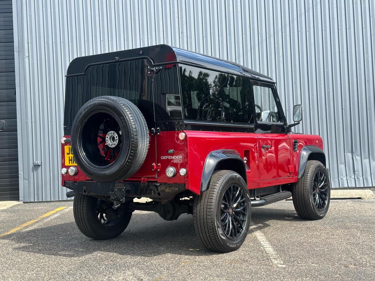 Land Rover Defender 90 Wagon 1991