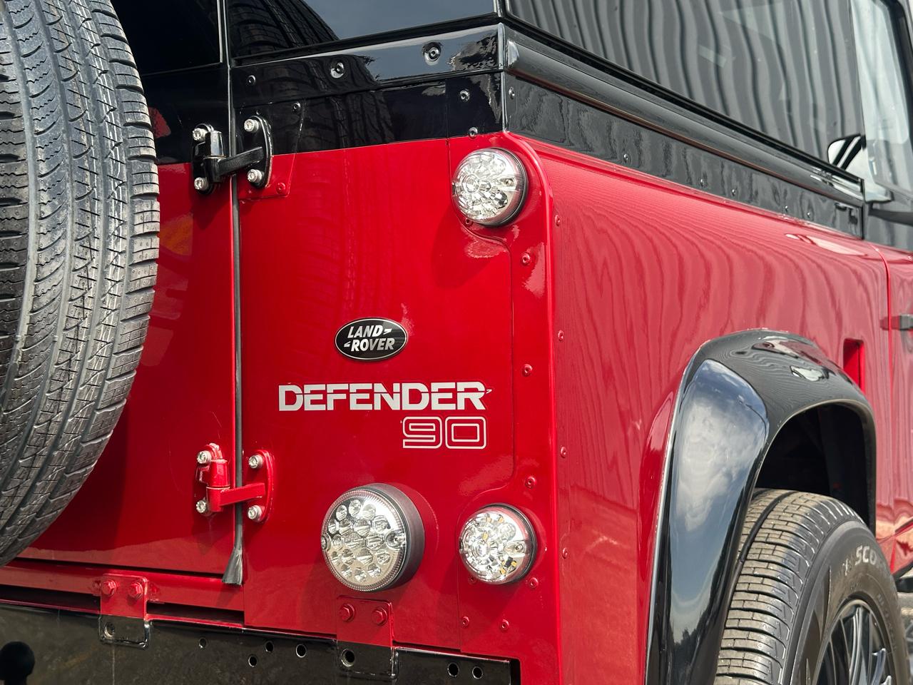 Land Rover Defender 90 Wagon 1991