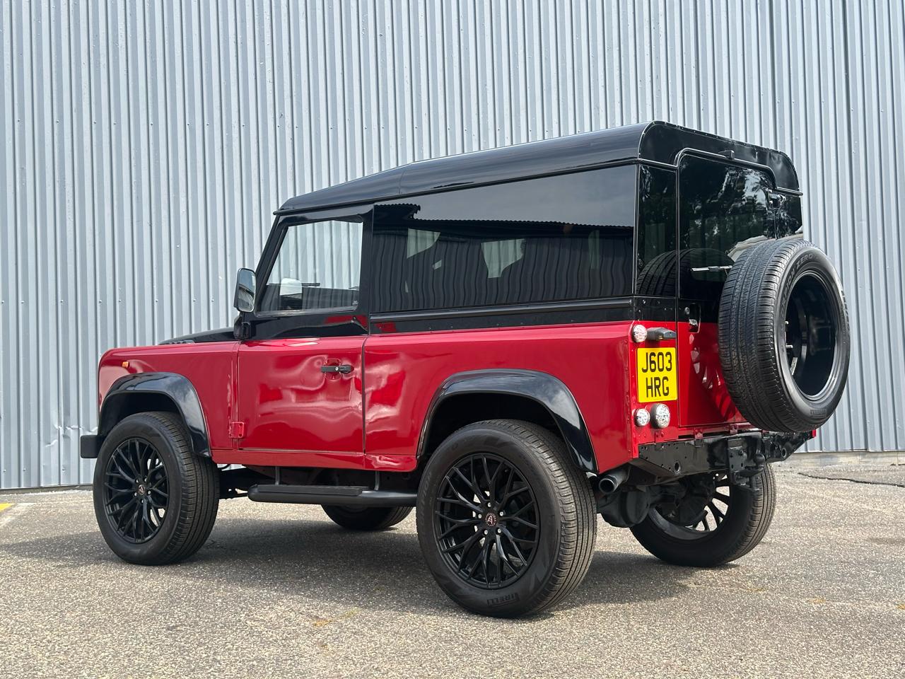 Land Rover Defender 90 Wagon 1991