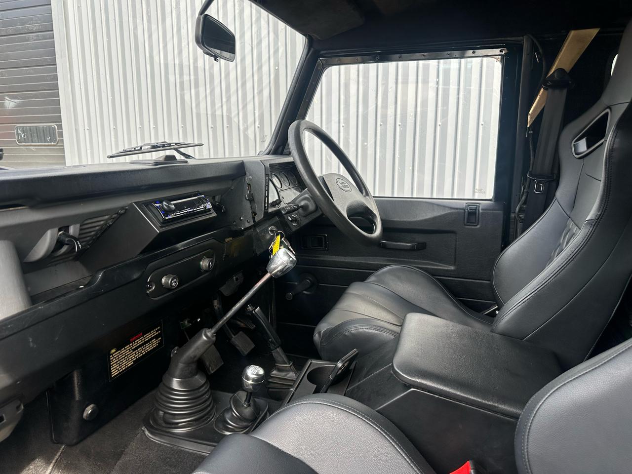 Land Rover Defender 90 Wagon 1991