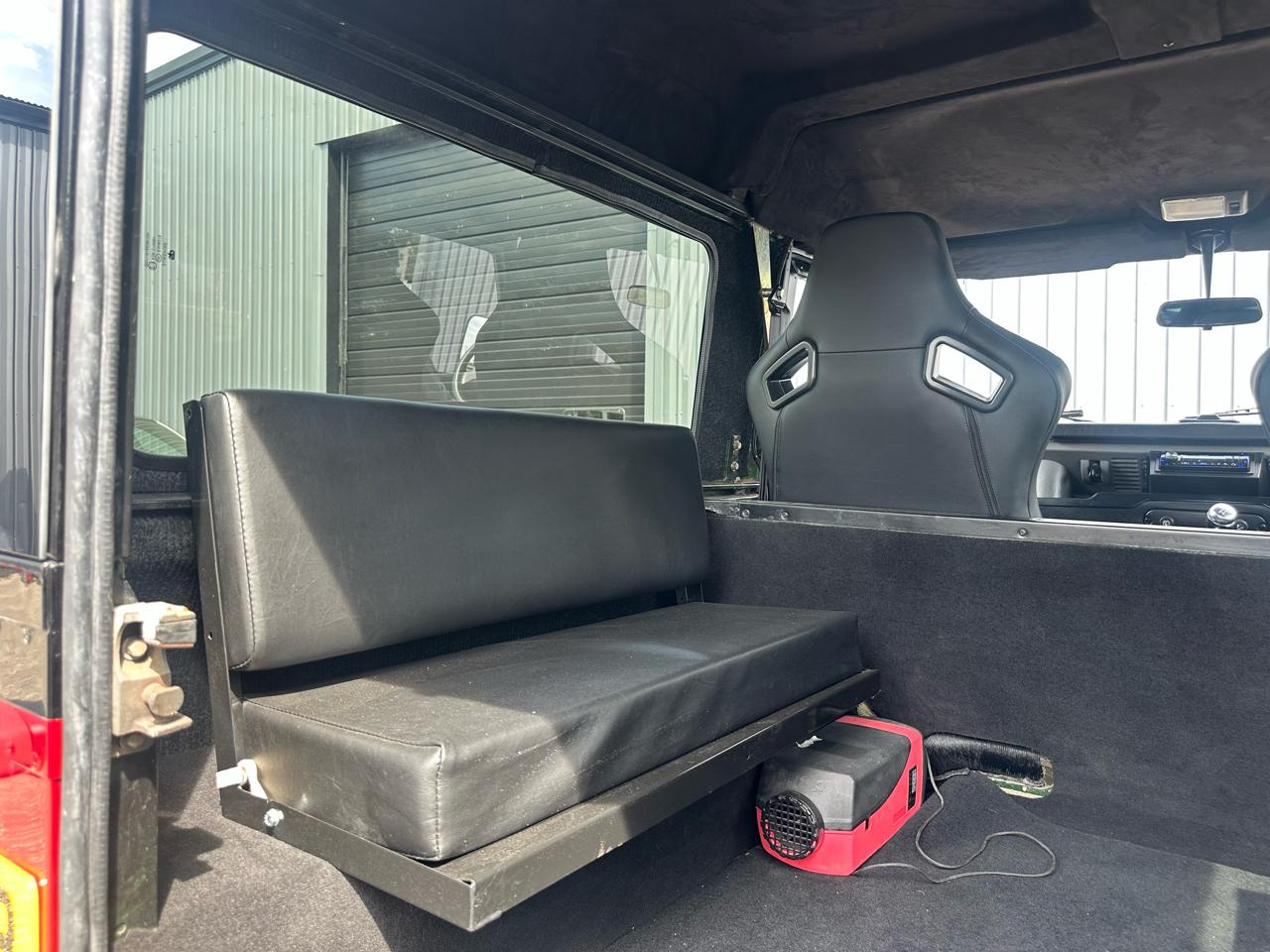 Land Rover Defender 90 Wagon 1991