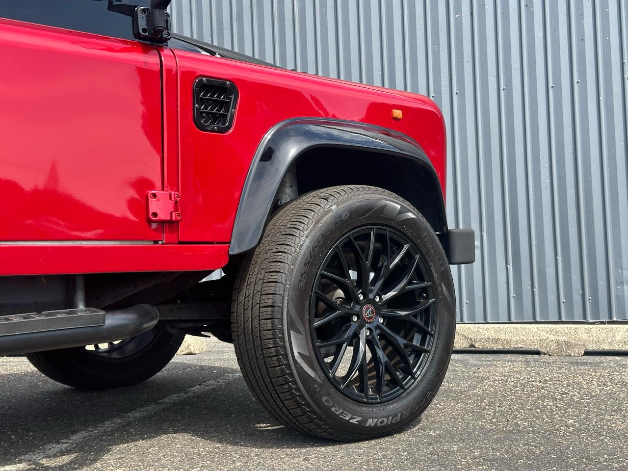 Land Rover Defender 90 Wagon 1991