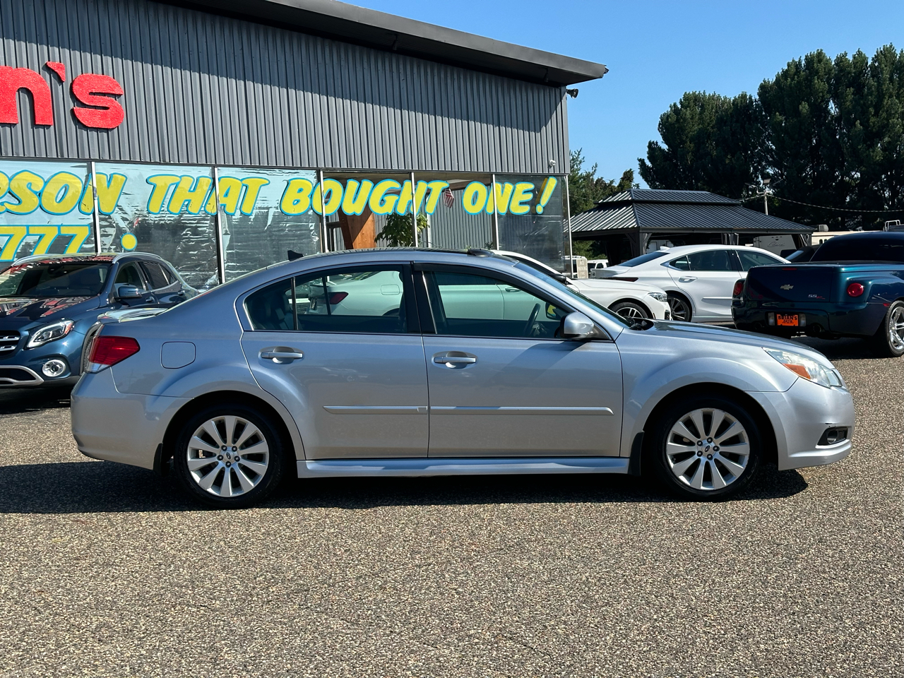 Subaru Legacy 4dr Sdn H4 Auto 2.5i Limited 2012 Subaru Legacy 4dr Sdn H4 Auto 2.5i Limited 2012