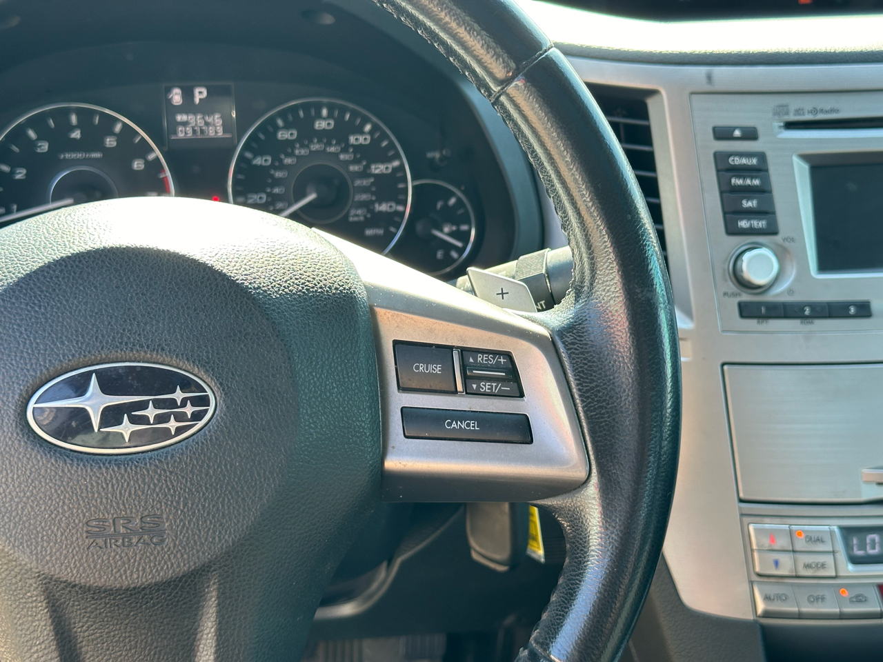 Subaru Legacy 4dr Sdn H4 Auto 2.5i Limited 2012 Subaru Legacy 4dr Sdn H4 Auto 2.5i Limited 2012