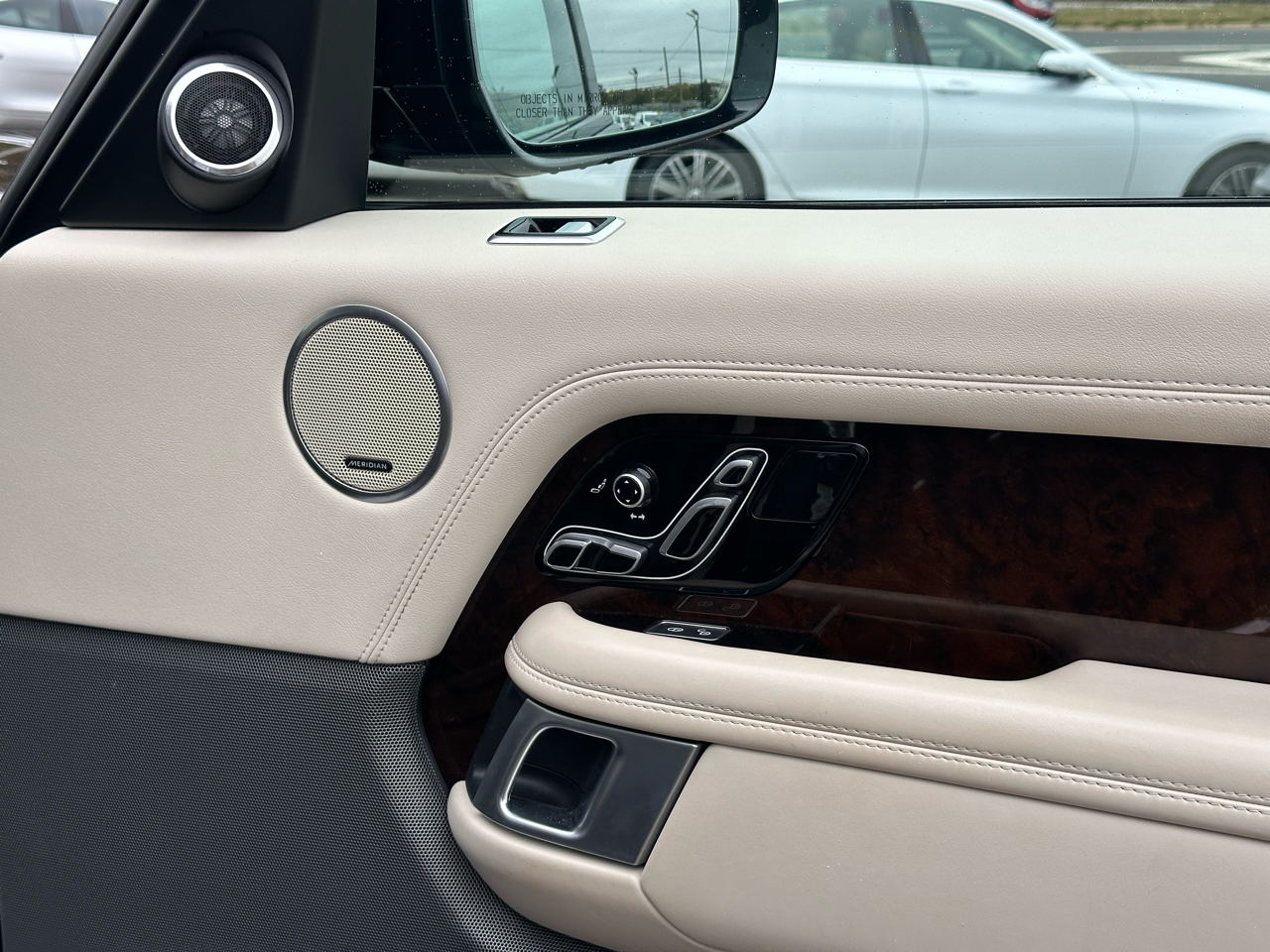 Land Rover Range Rover HSE SWB 2020 Land Rover Range Rover HSE SWB 2020