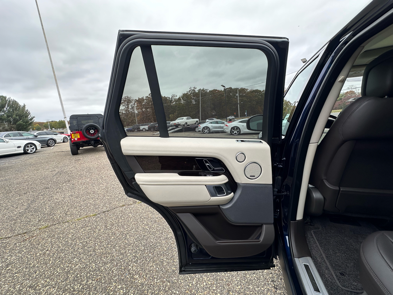 Land Rover Range Rover HSE SWB 2020 Land Rover Range Rover HSE SWB 2020