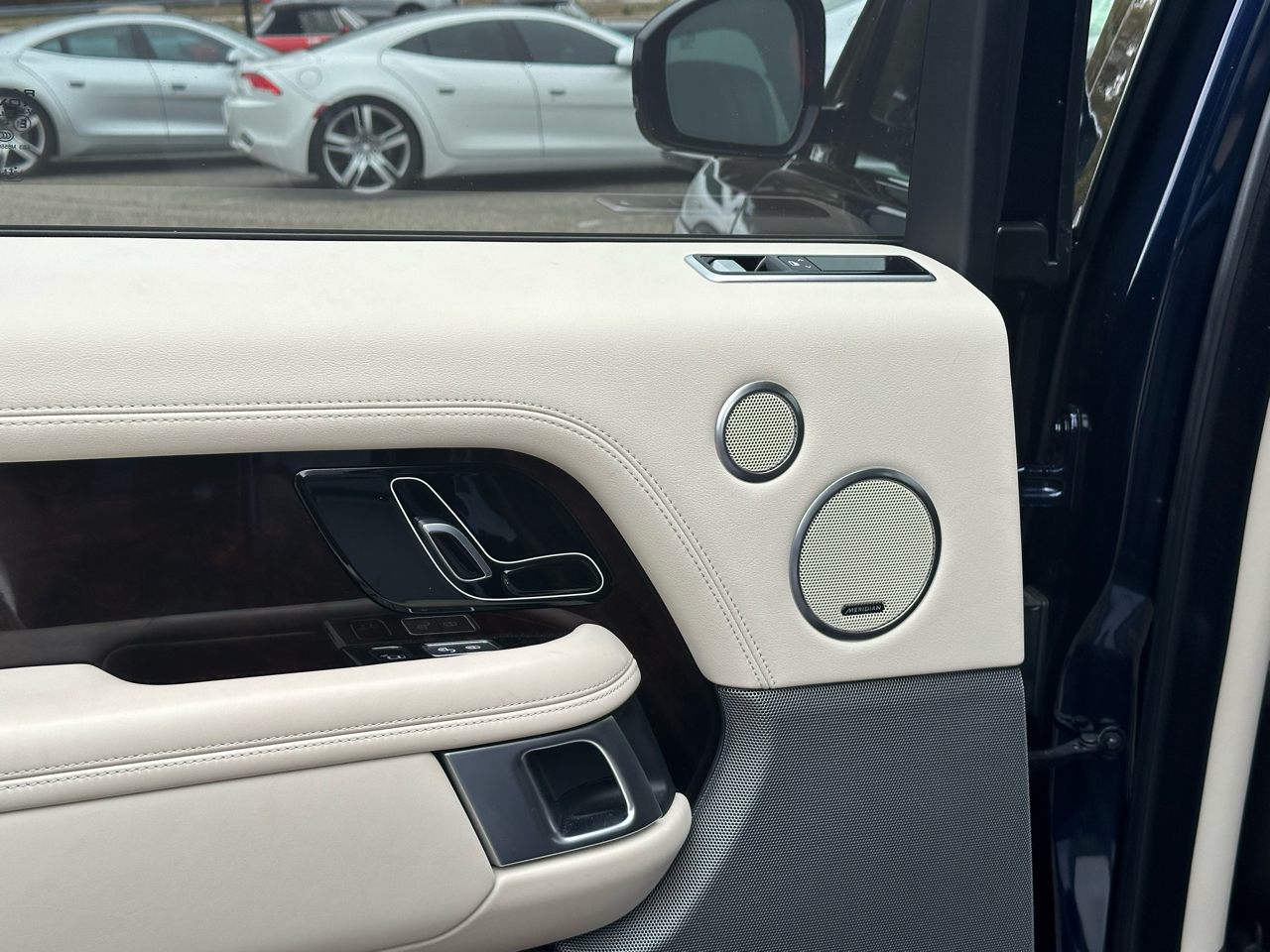 Land Rover Range Rover HSE SWB 2020 Land Rover Range Rover HSE SWB 2020