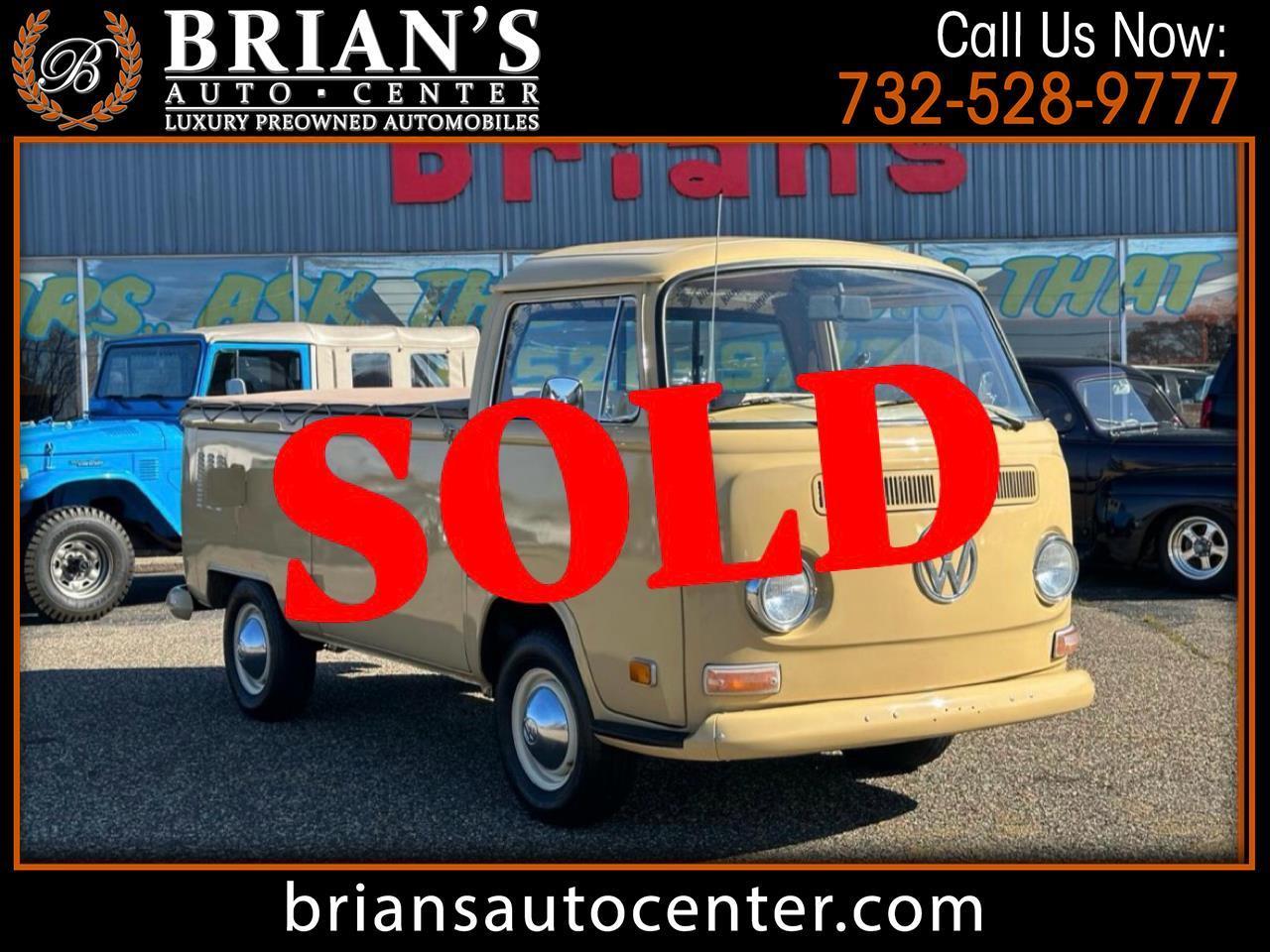 1969 Volkswagen Bus Transporter Truck