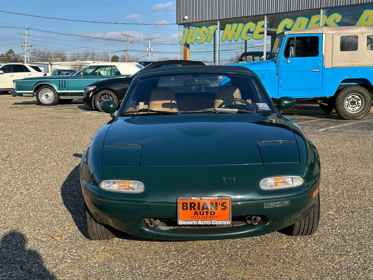 Mazda MX-5 Miata 2dr Convertible Special Edition 5-Spd 1991