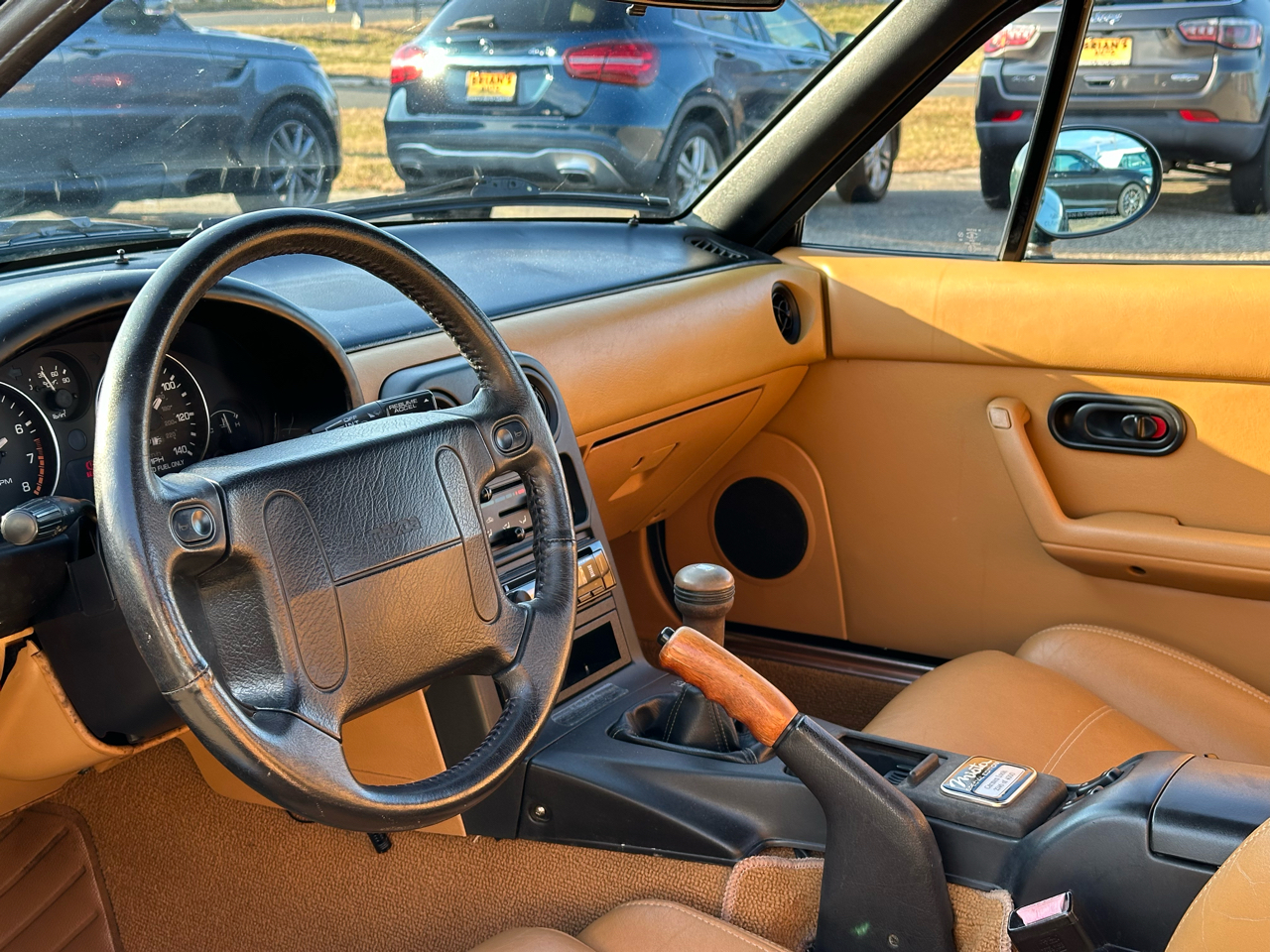 Mazda MX-5 Miata 2dr Convertible Special Edition 5-Spd 1991