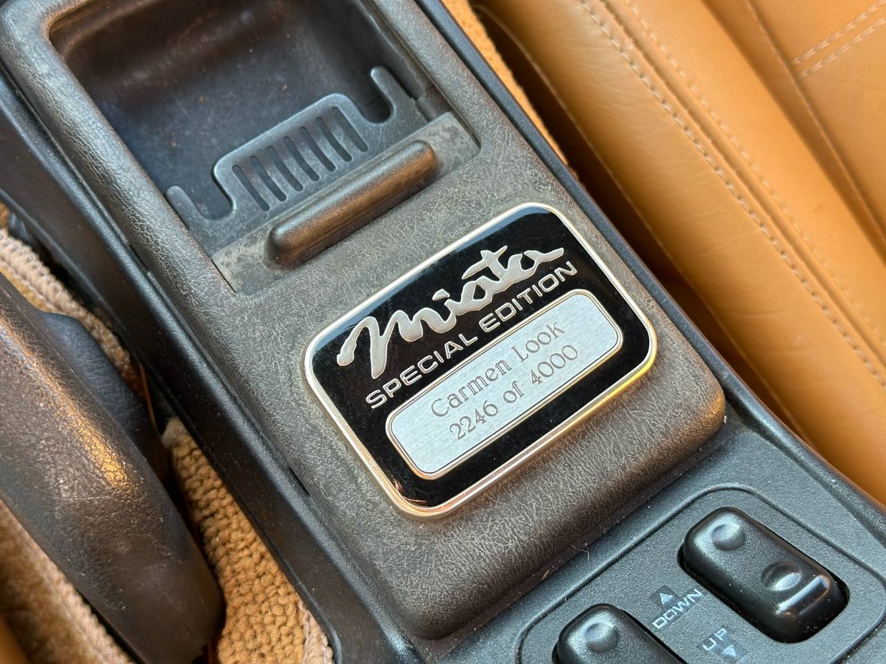 Mazda MX-5 Miata 2dr Convertible Special Edition 5-Spd 1991