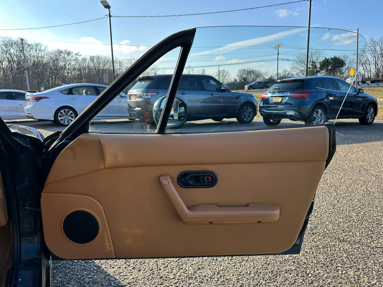 Mazda MX-5 Miata 2dr Convertible Special Edition 5-Spd 1991