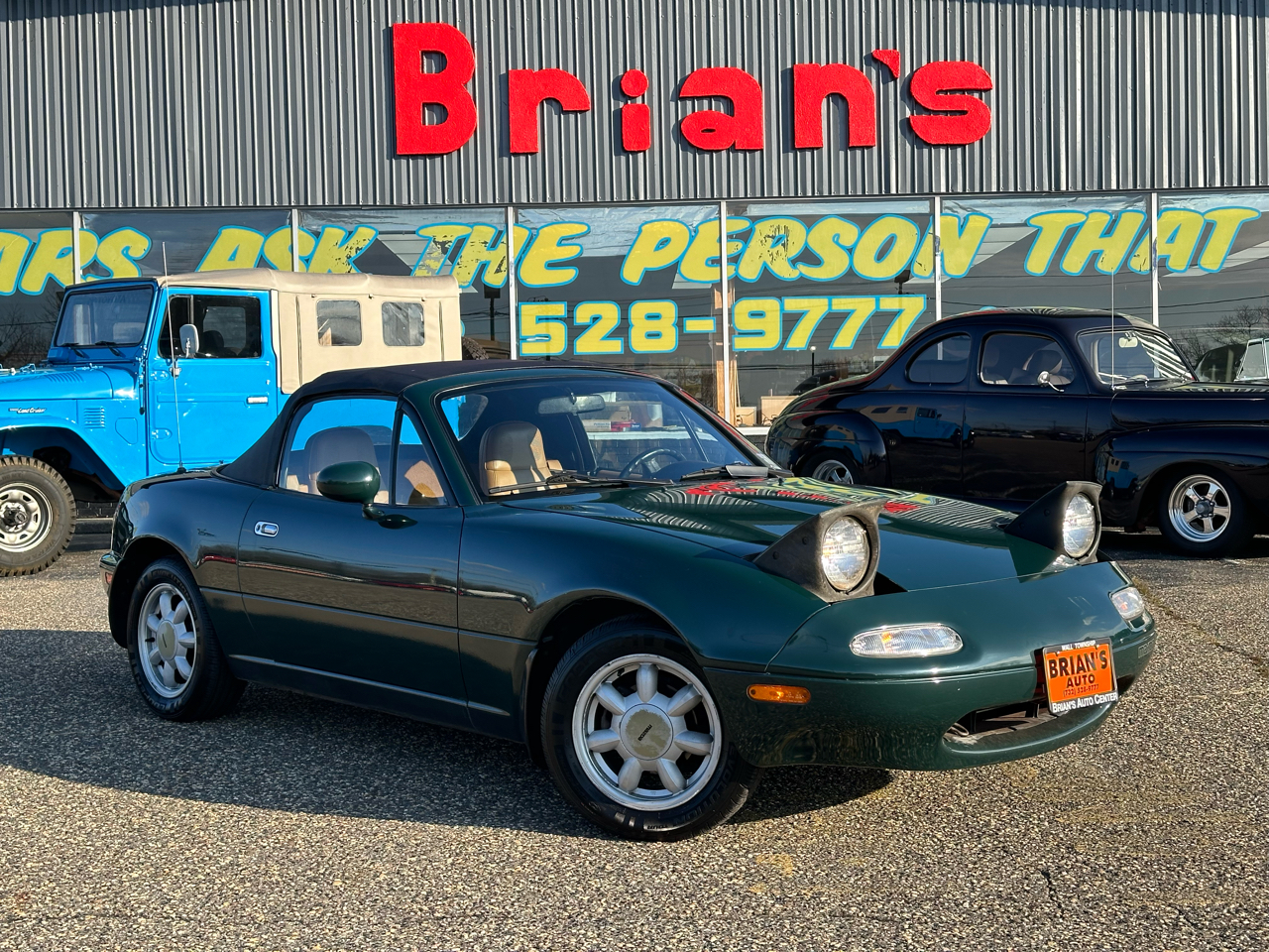 Mazda MX-5 Miata 2dr Convertible Special Edition 5-Spd 1991