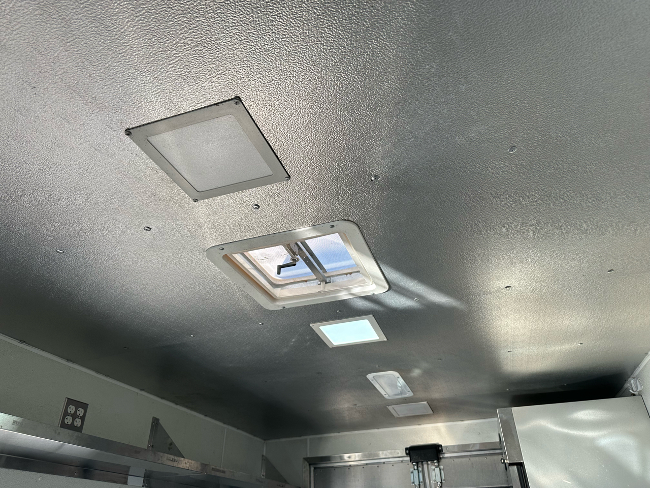 Ford F-59 Commercial Stripped Chassis 158" WB 2018