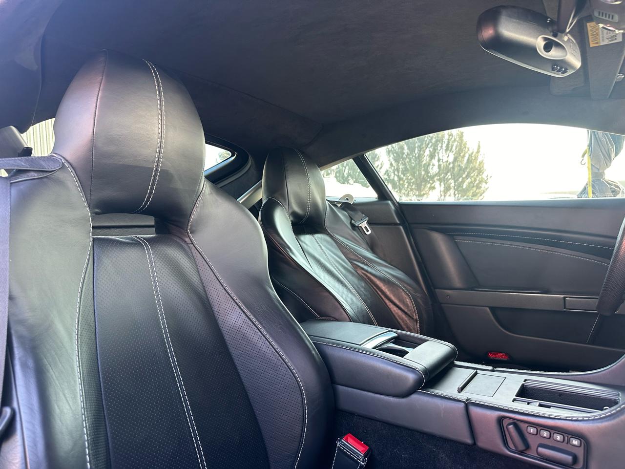 Aston Martin Vantage 2dr Cpe Sportshift 2010