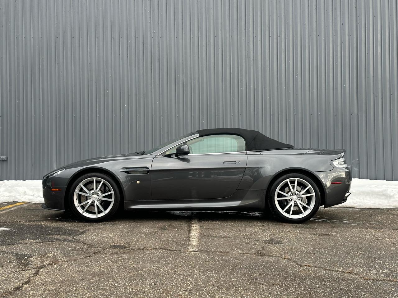 Aston Martin V8 Vantage 2dr Conv 2016