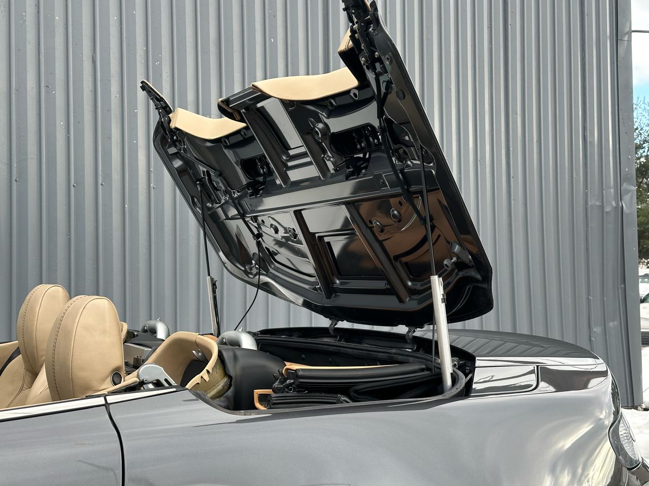 Aston Martin V8 Vantage 2dr Conv 2016