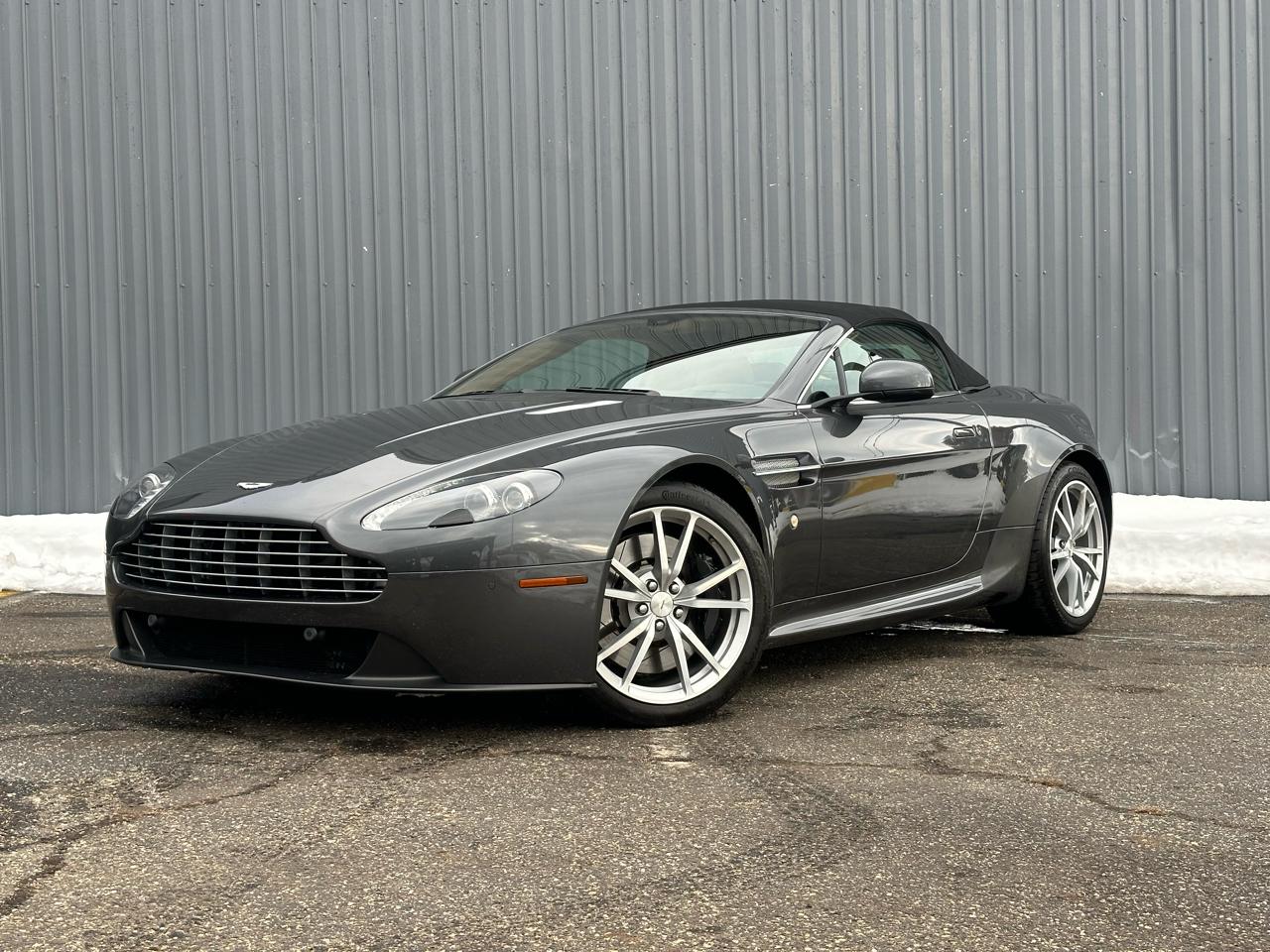 Aston Martin V8 Vantage 2dr Conv 2016