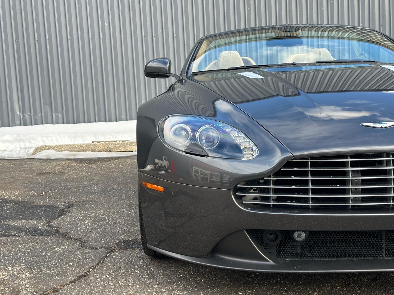 Aston Martin V8 Vantage 2dr Conv 2016
