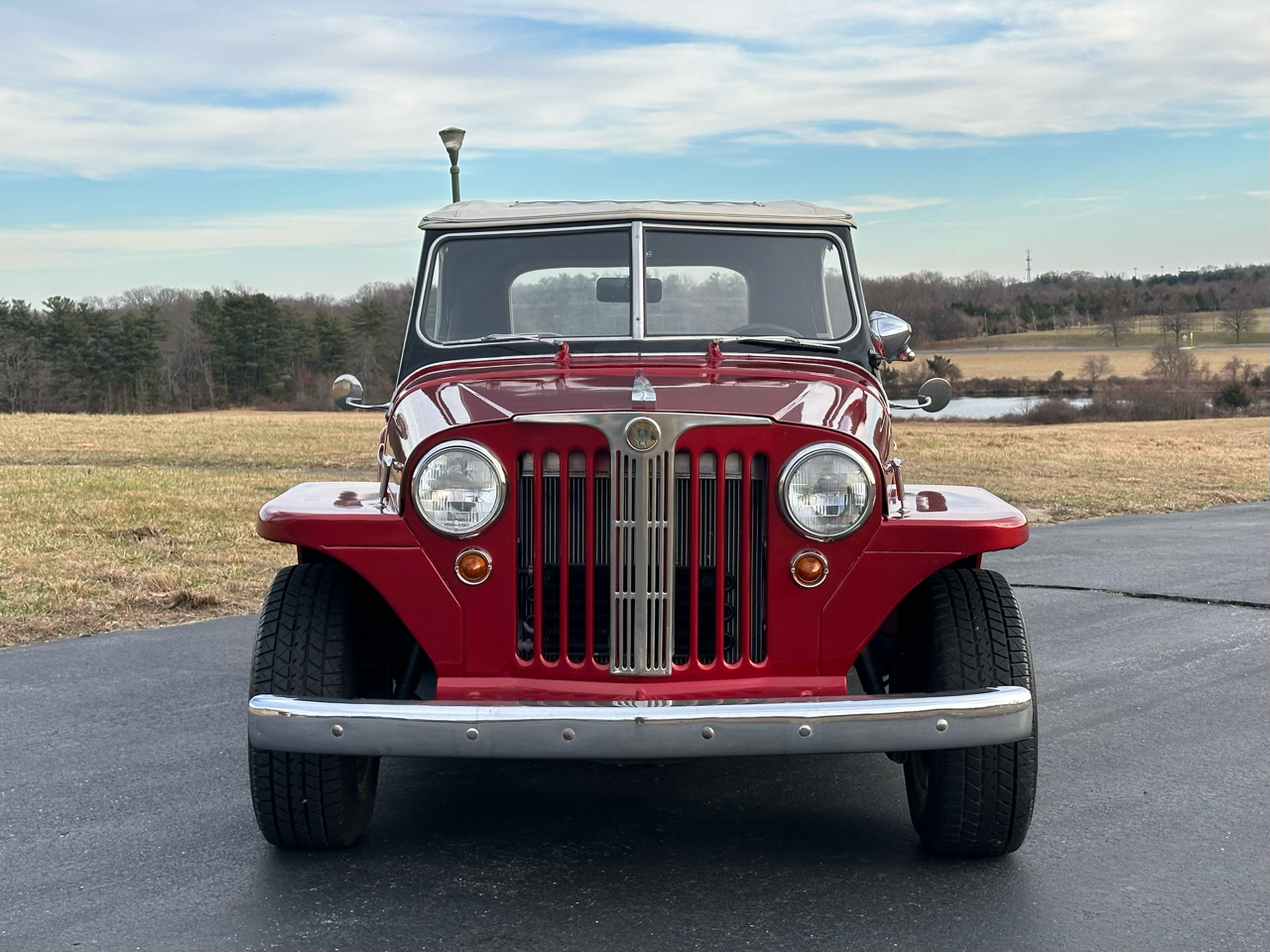 Willys-Overland Jeepster  1948