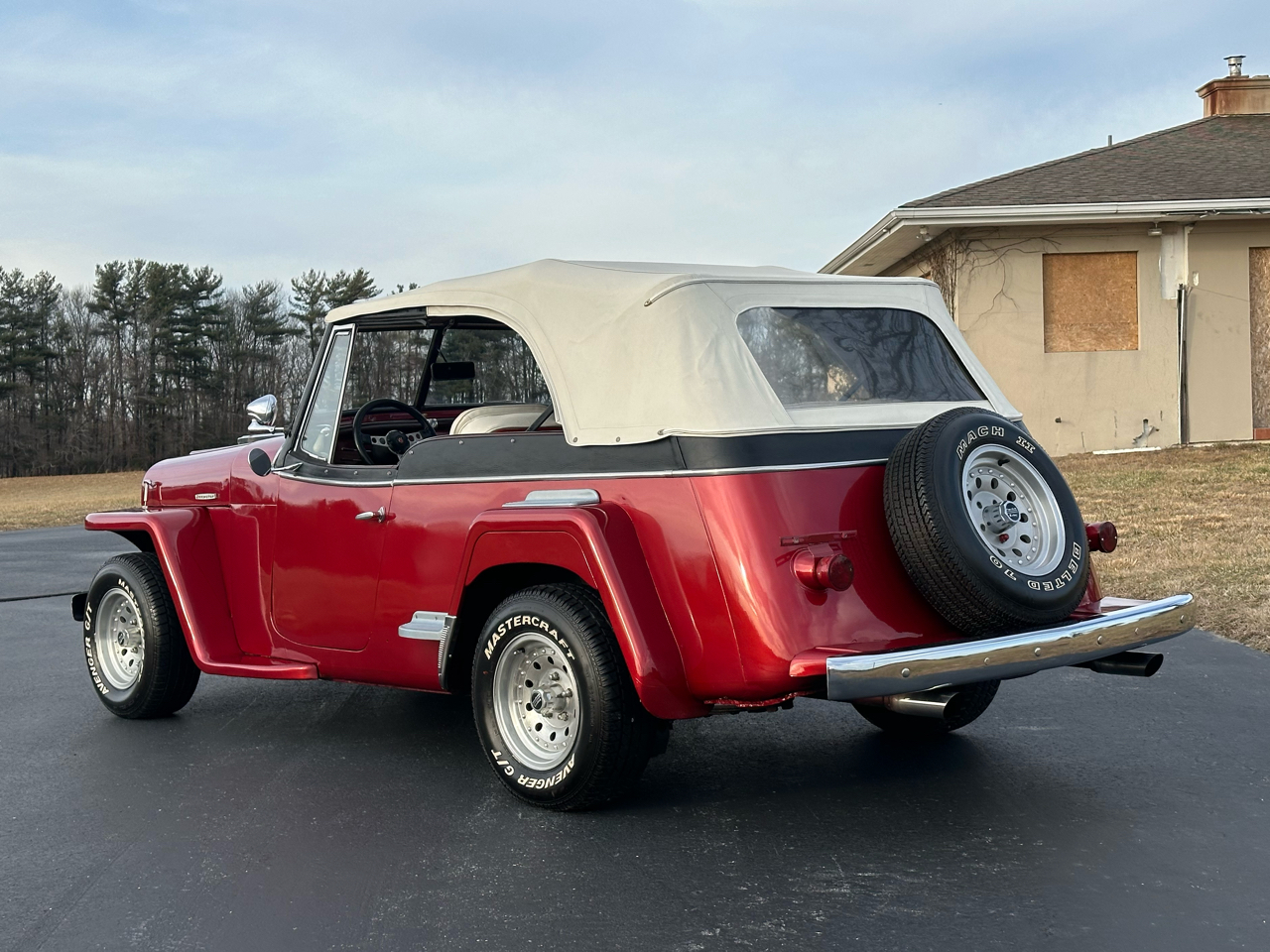 Willys-Overland Jeepster  1948