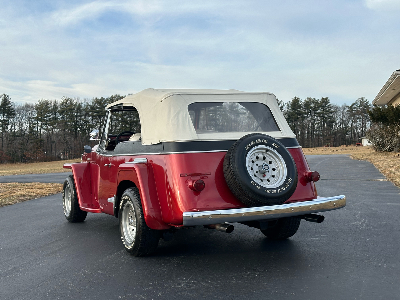 Willys-Overland Jeepster  1948