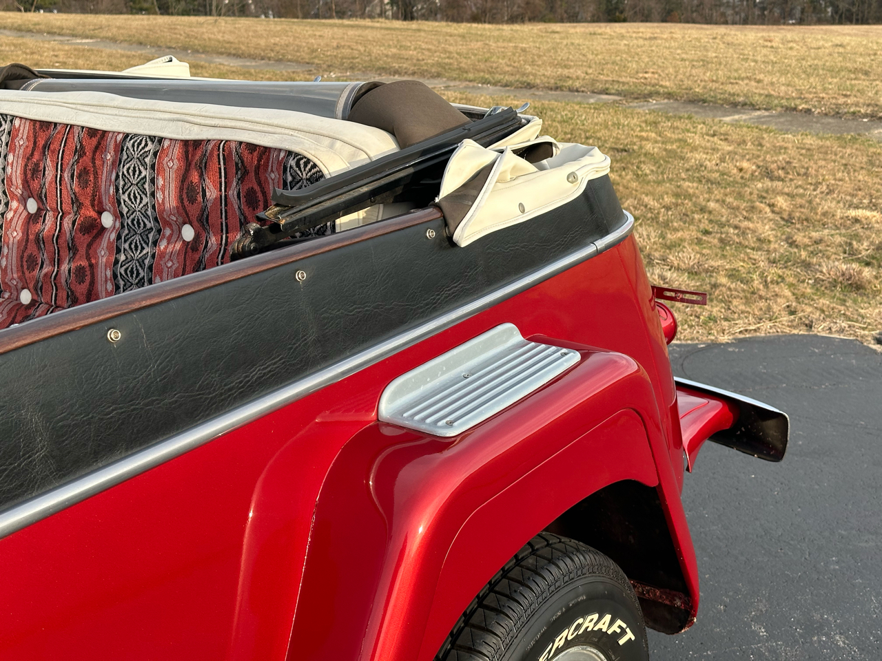 Willys-Overland Jeepster  1948