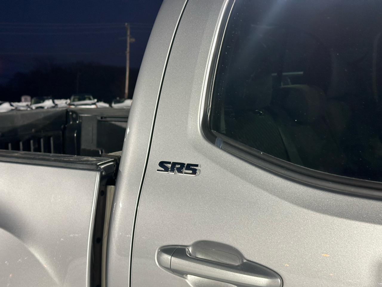 Toyota Tacoma 2WD SR5 Double Cab 6' Bed V6 AT (Natl) 2021