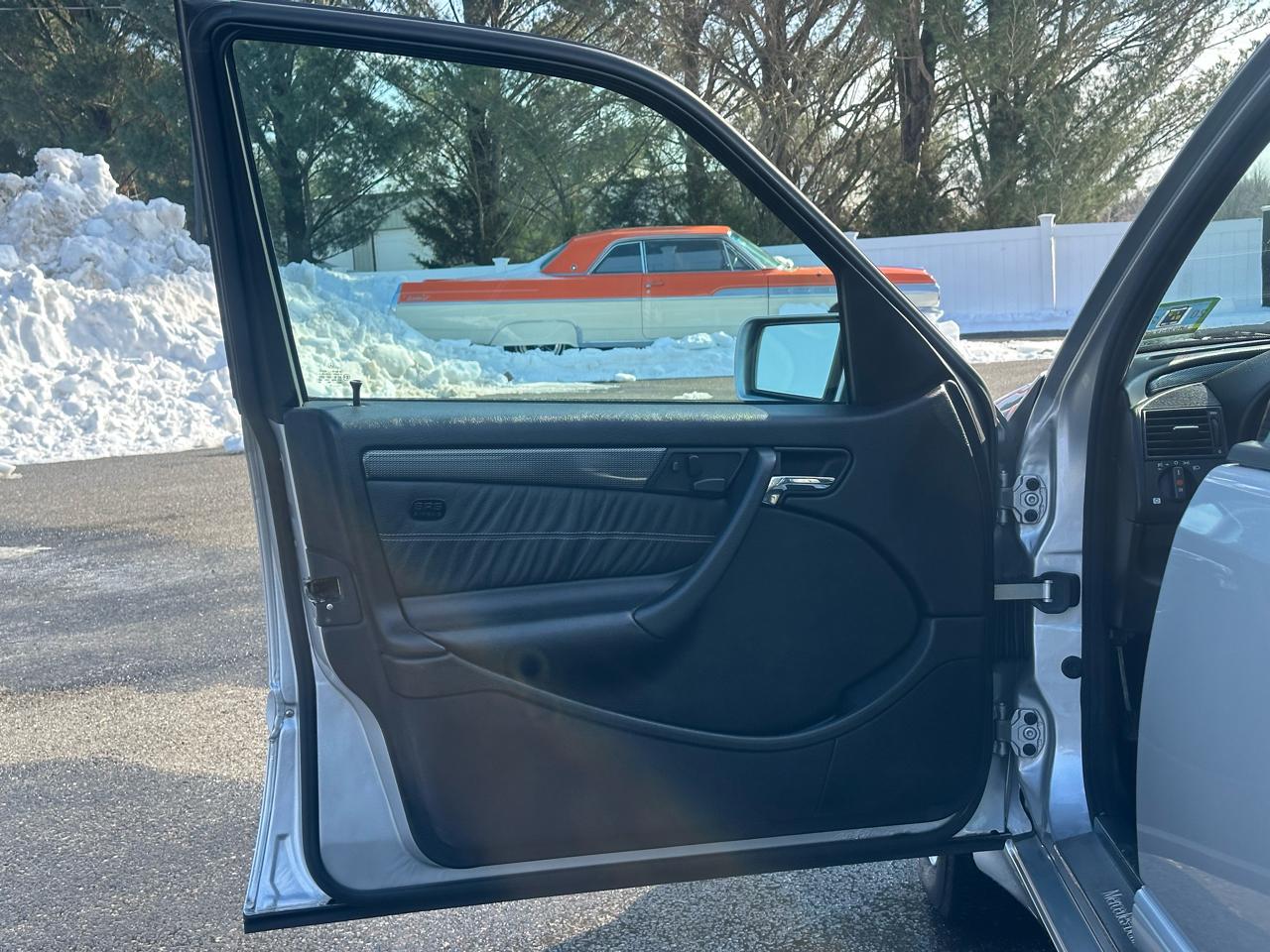 Mercedes-Benz C-Class 4dr Sdn 2.8L 2000