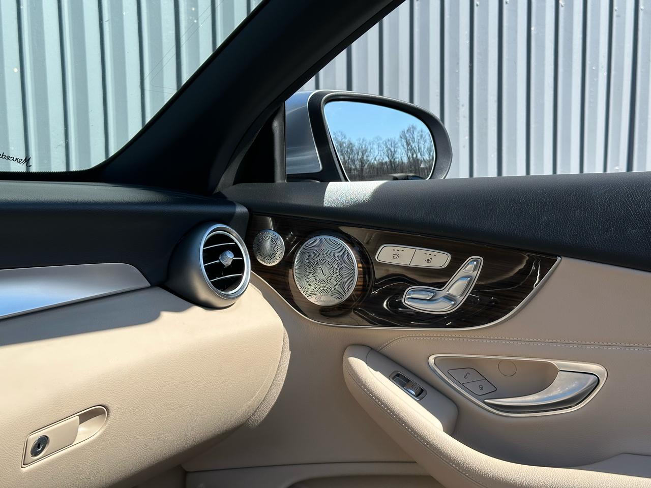 Mercedes-Benz C-Class C 300 4MATIC Cabriolet 2018