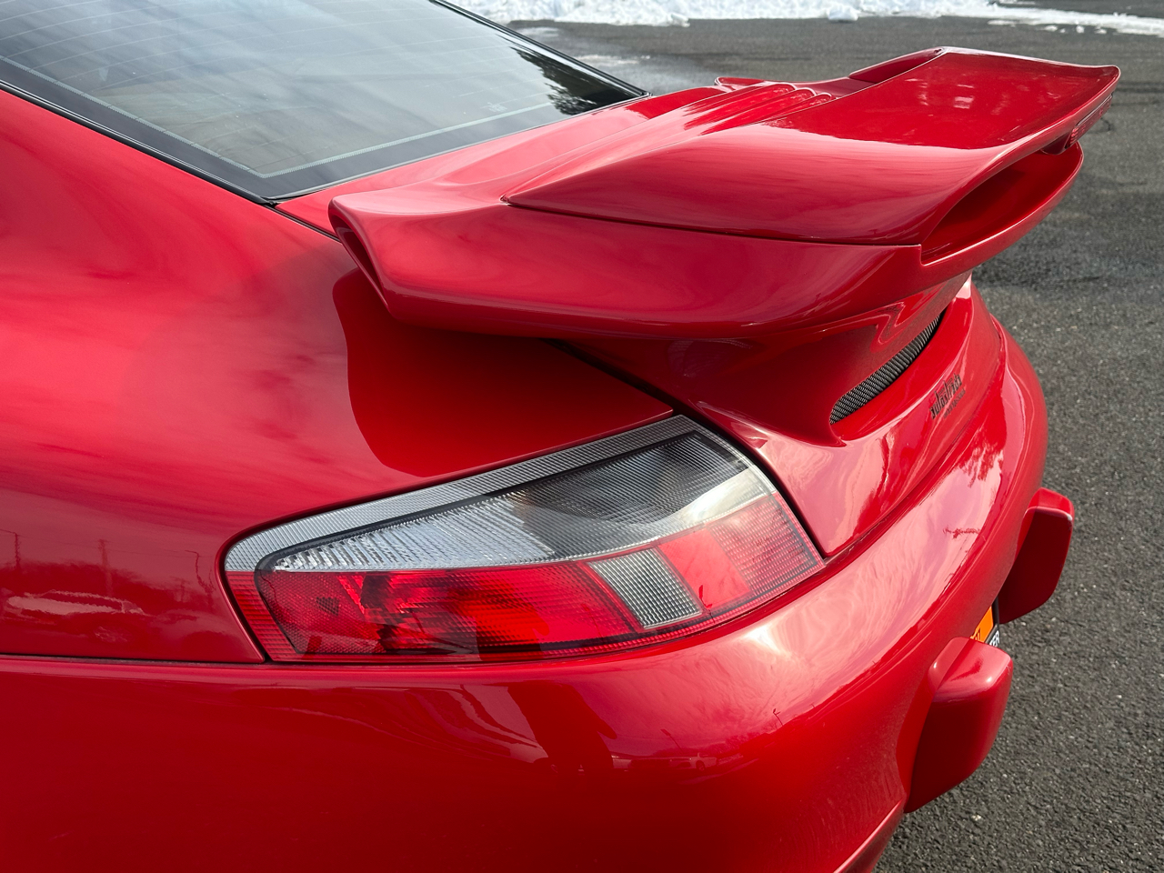 Porsche 911 Carrera 2dr Carrera Cpe 6-Spd Manual 1999