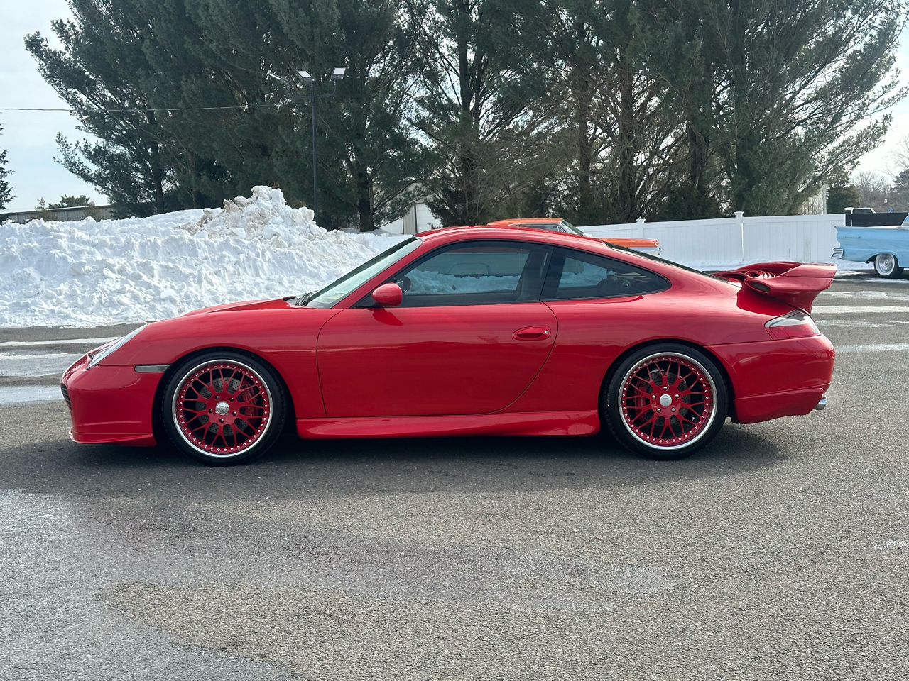 Porsche 911 Carrera 2dr Carrera Cpe 6-Spd Manual 1999