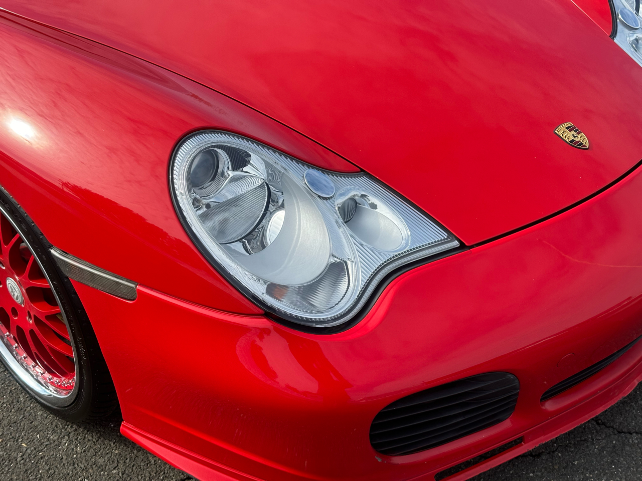 Porsche 911 Carrera 2dr Carrera Cpe 6-Spd Manual 1999