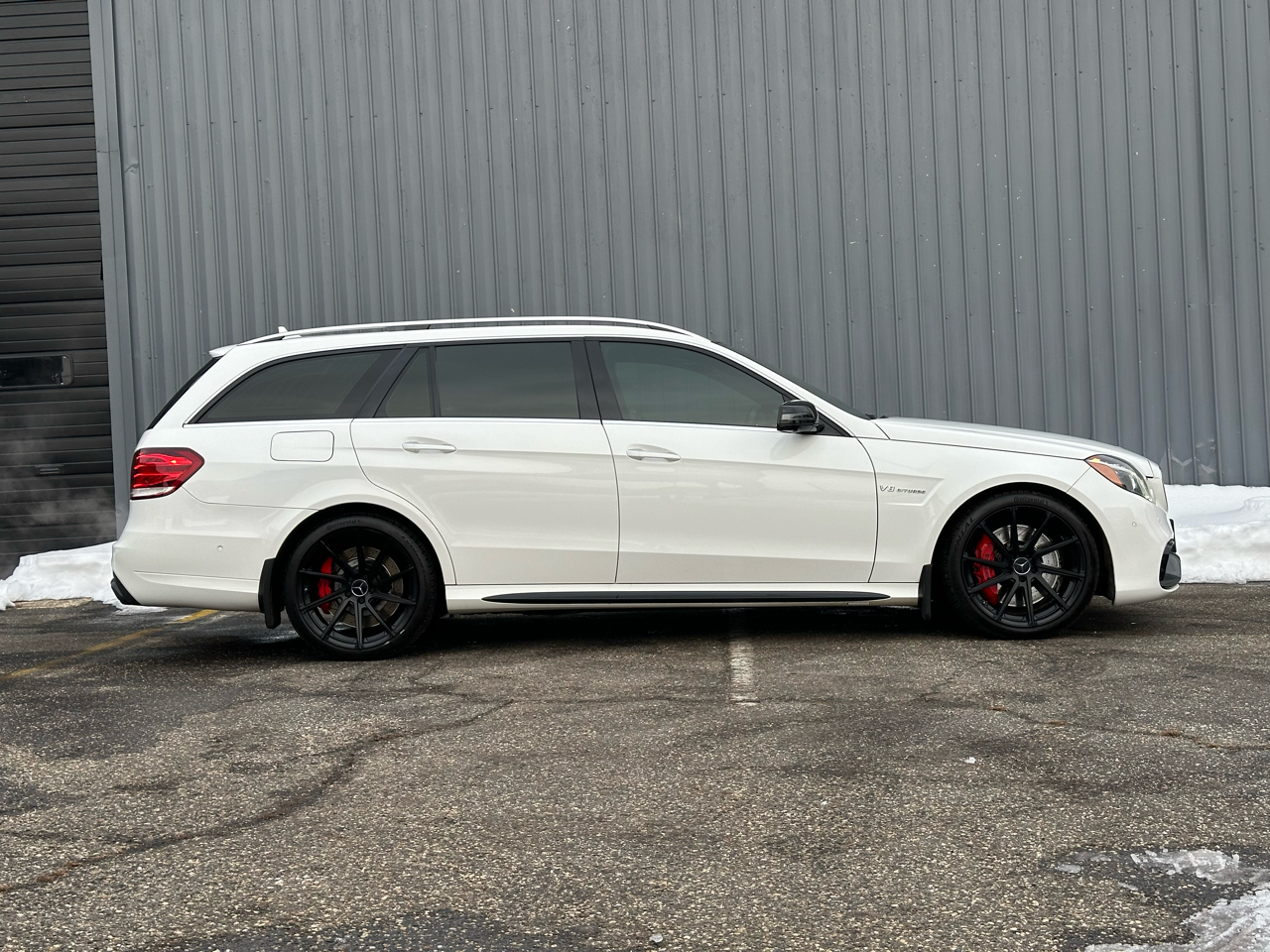 Mercedes-Benz E-Class 4dr Wgn E 63 AMG 4MATIC 2014