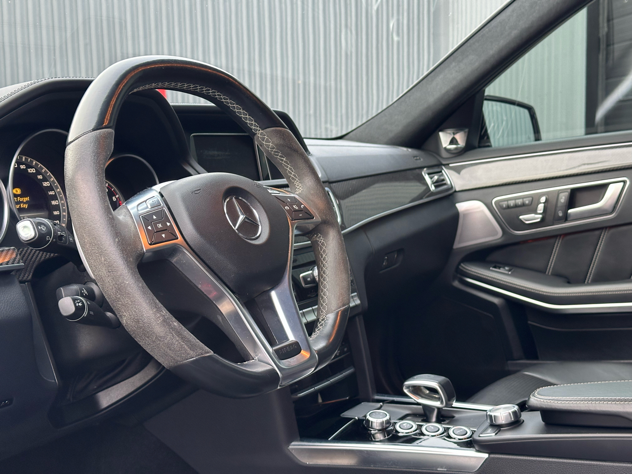 Mercedes-Benz E-Class 4dr Wgn E 63 AMG 4MATIC 2014