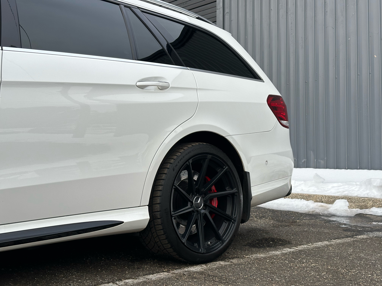 Mercedes-Benz E-Class 4dr Wgn E 63 AMG 4MATIC 2014