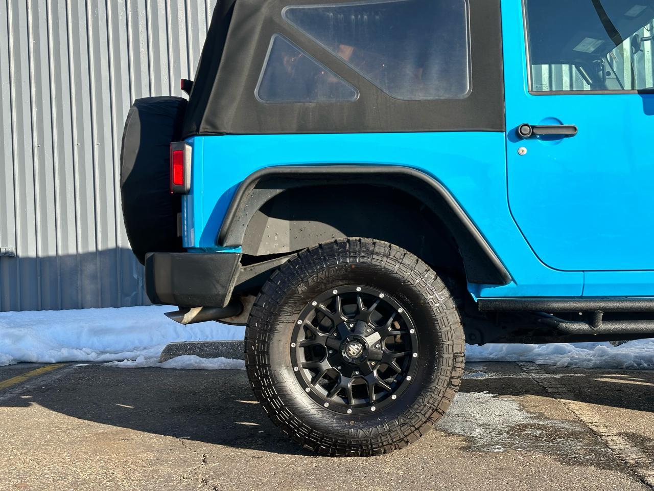 Jeep Wrangler 4WD 2dr Sport 2017