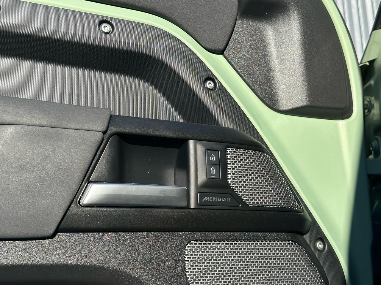 Land Rover Defender 90 75th Edition AWD 2023