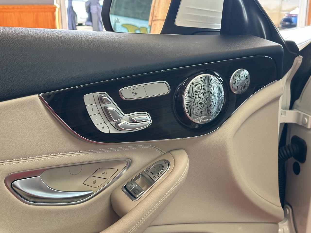 Mercedes-Benz C-Class  2020