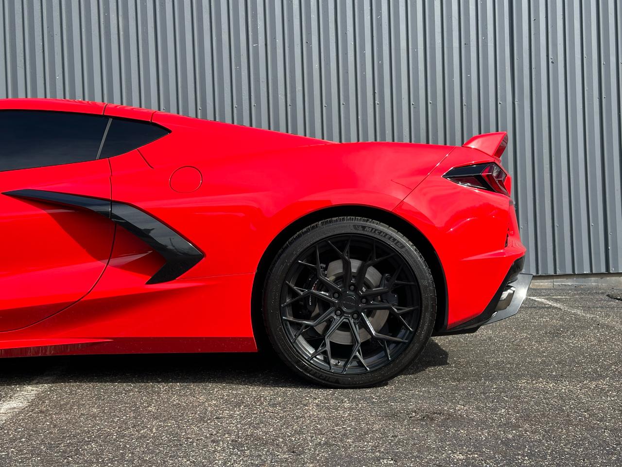 Chevrolet Corvette 2dr Stingray Cpe w/2LT 2021