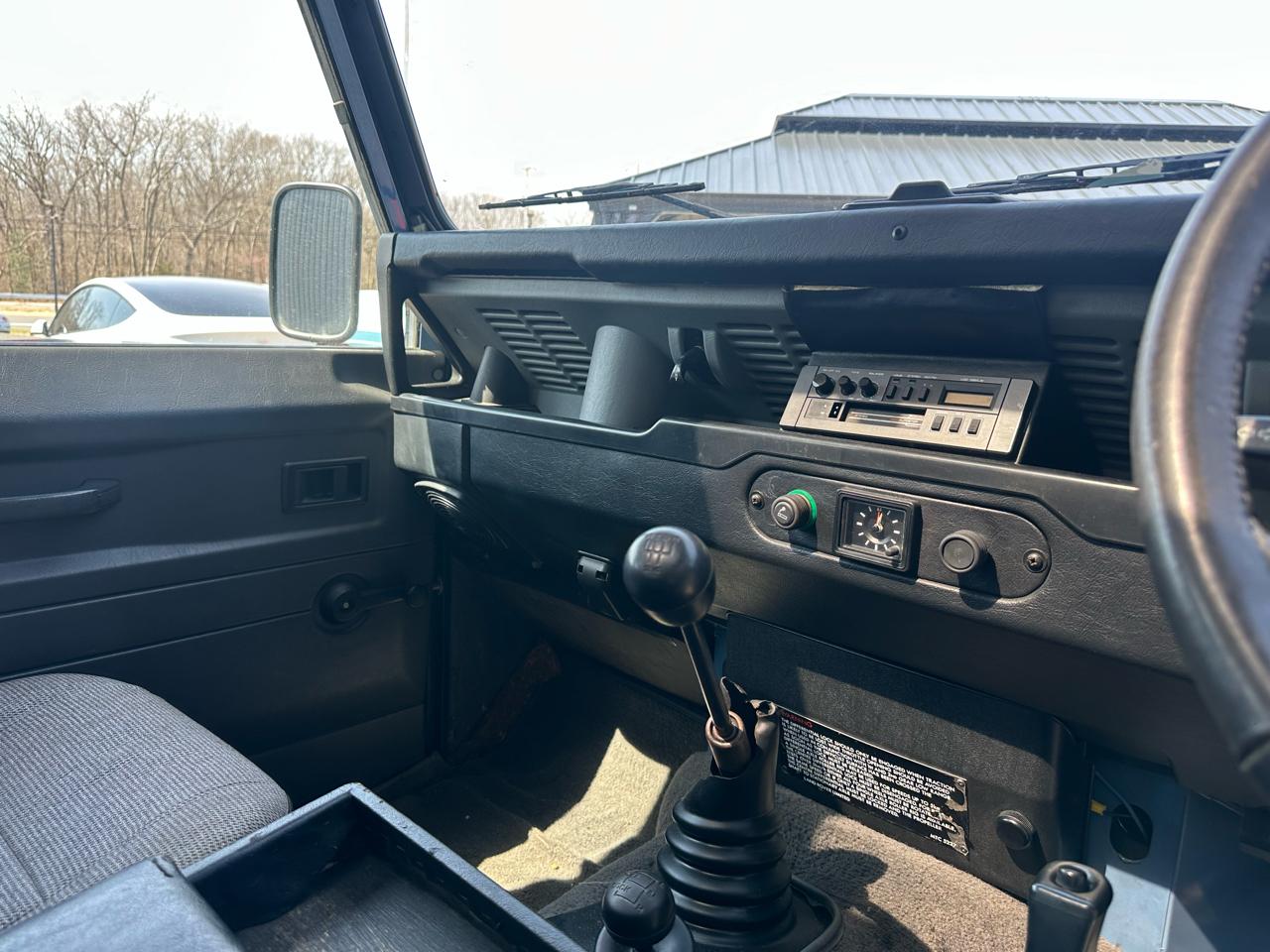 Land Rover Defender 90 1989