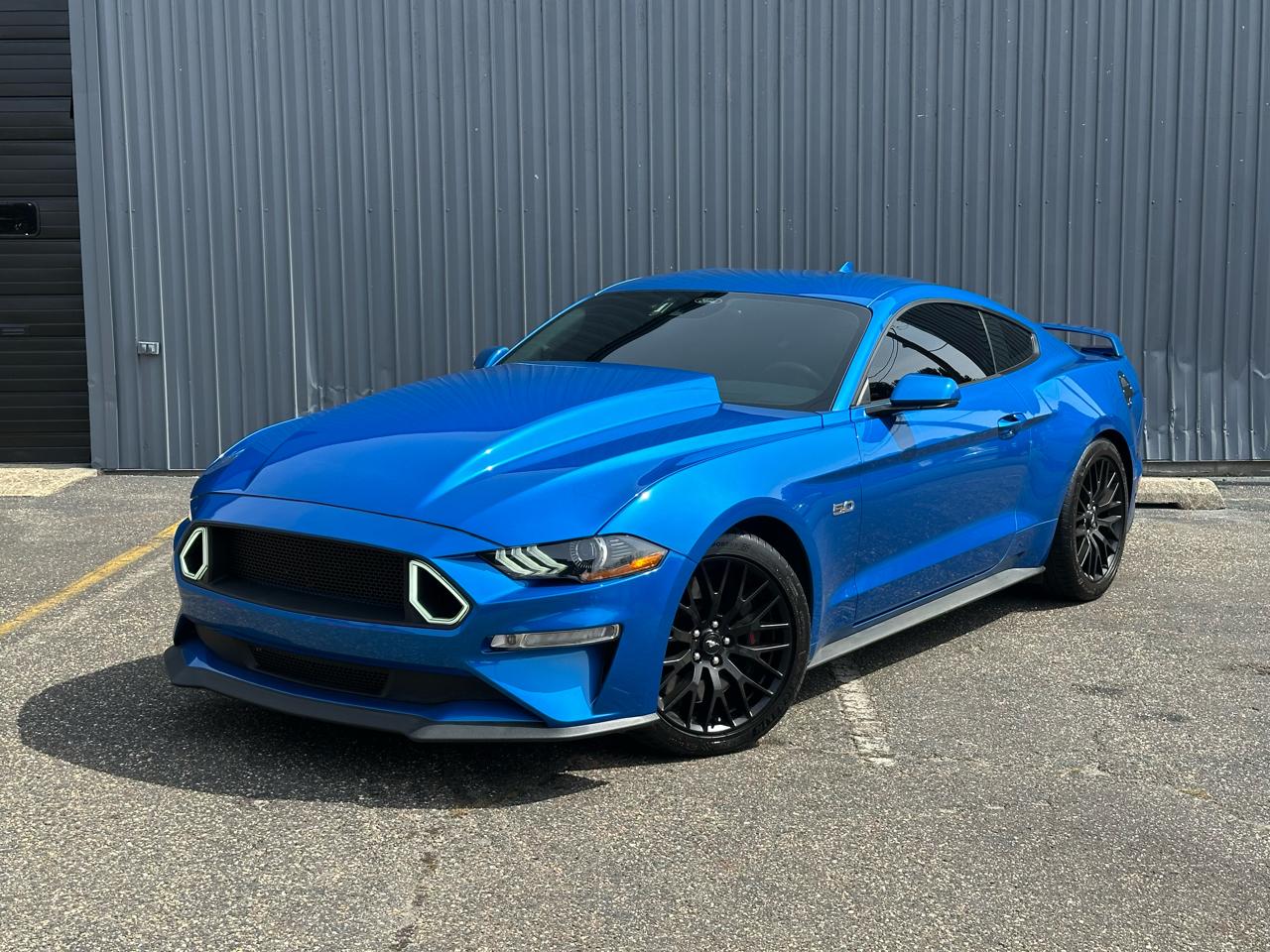Ford Mustang  2021
