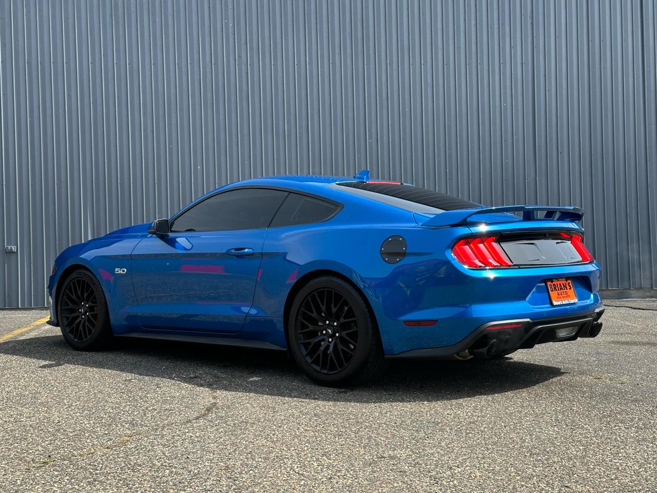 Ford Mustang  2021